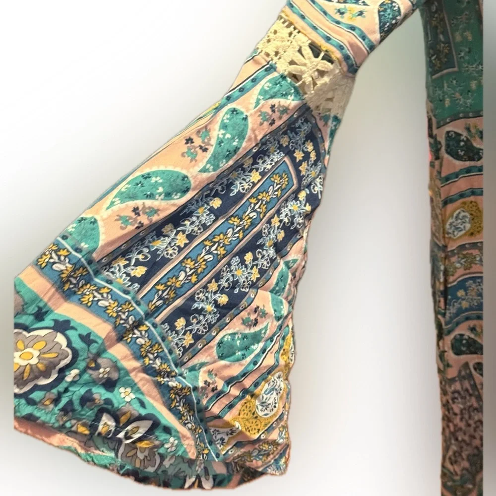 Umgee Boho Dress Size Small Bell Sleeve Paisley PocketsTassel Tie Back Beach - Picture 5 of 15